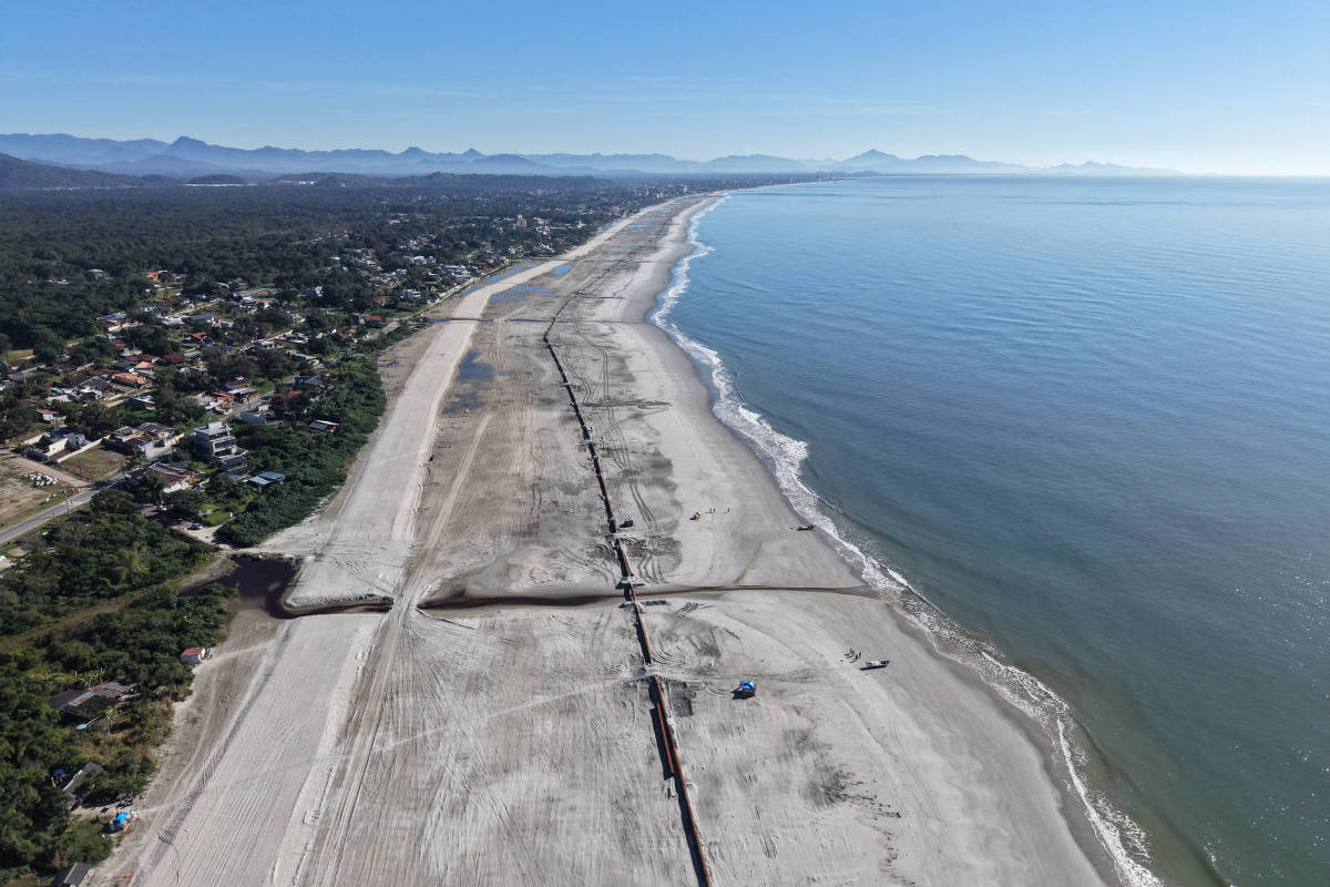 Cidade de Santa Catarina amplia 8,8 km de praias e conclui maior obra de alargamento de orla no Brasil