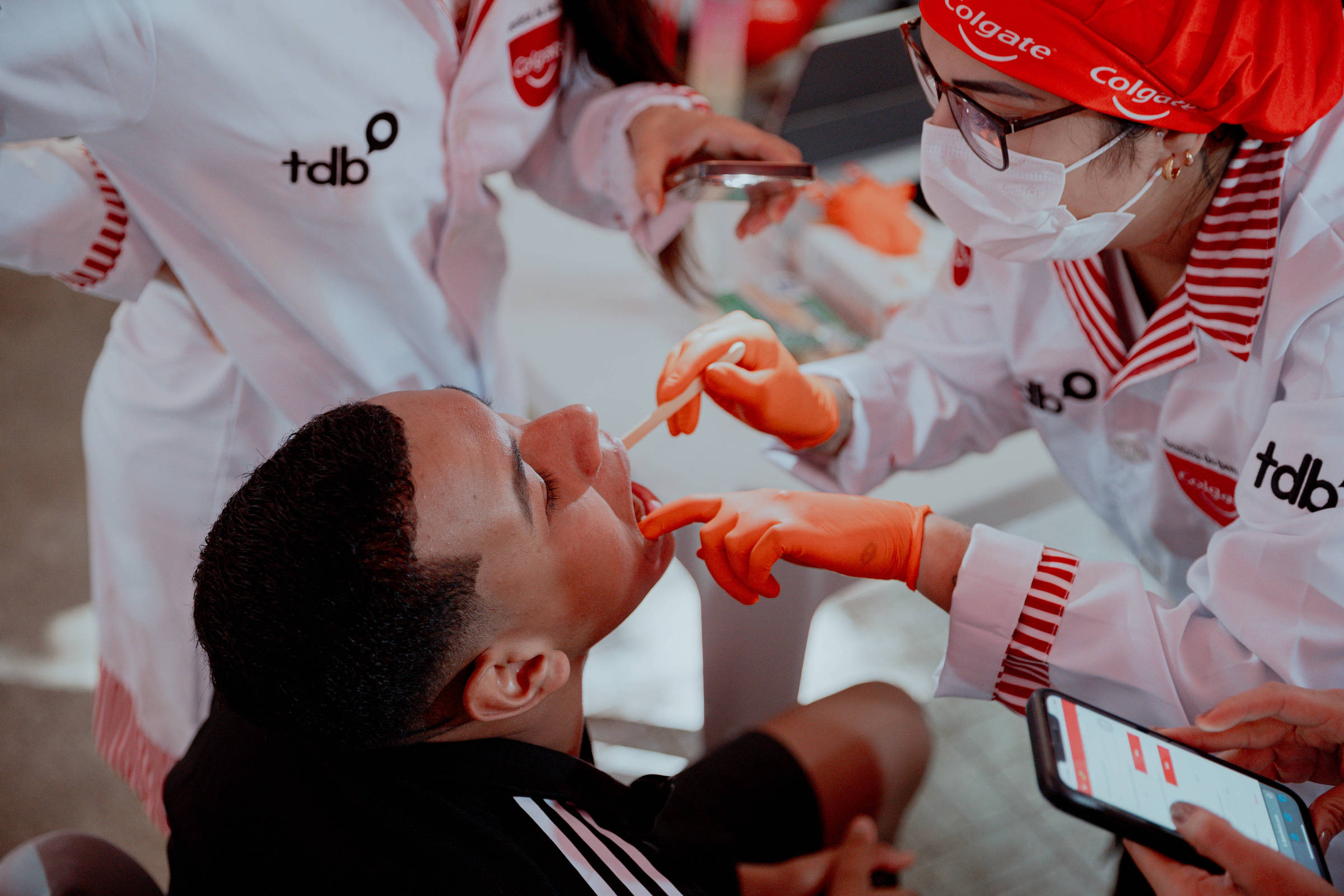 ONG seleciona jovens para receber tratamento dentário gratuito em SP neste mês