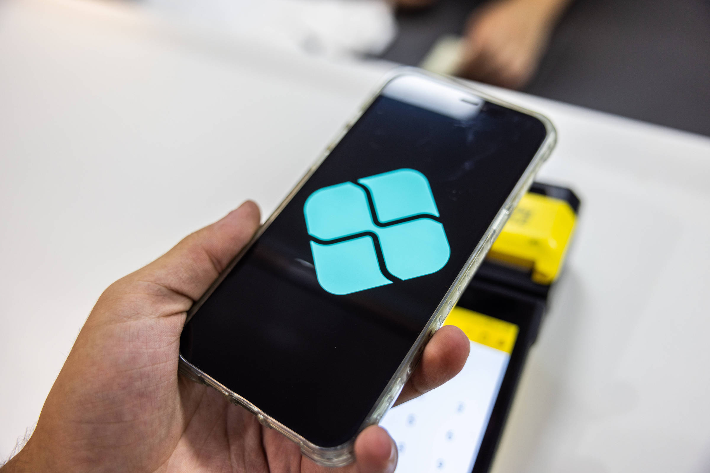 Samsung passa a permitir Pix por aproximação em carteira digital