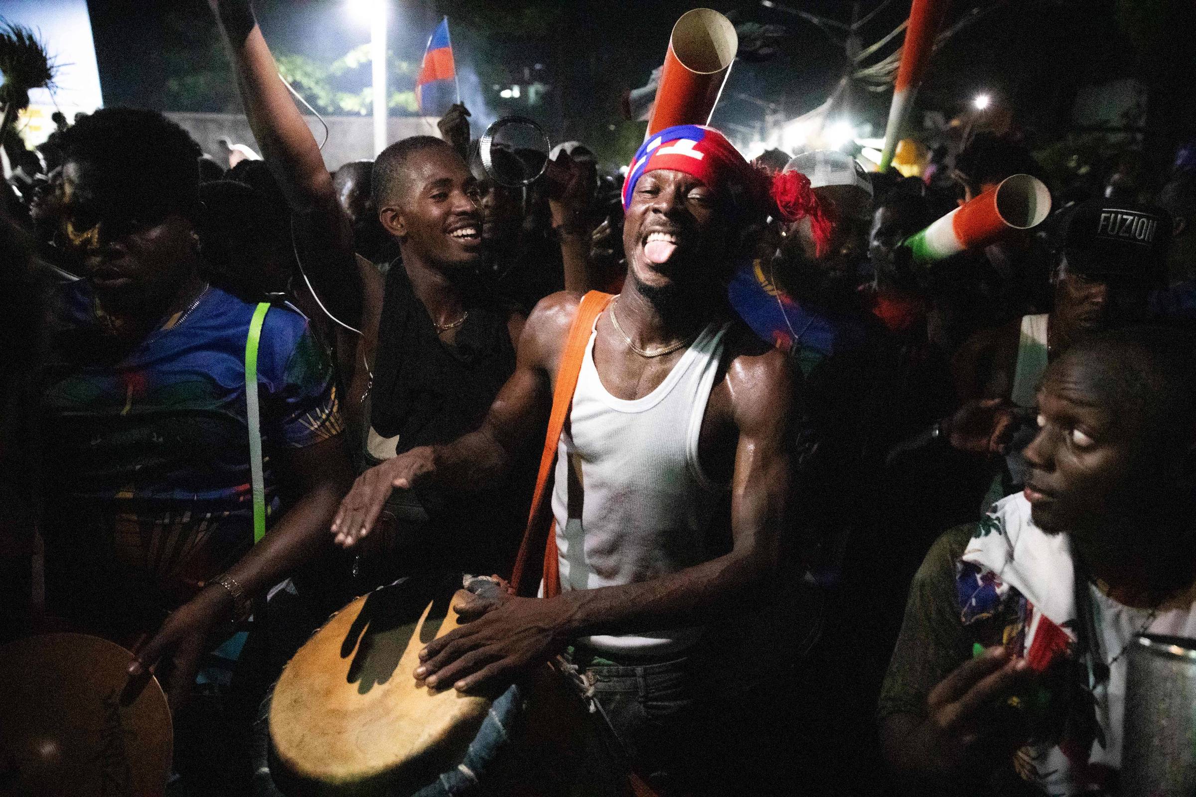 Haiti volta à Copa do Mundo carregando um país em crise e uma seleção em exílio