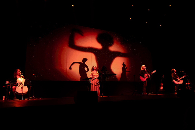 Teatro Guaíra recebe Oswaldo Montenegro e "A Dança dos Signos” no próximo sábado