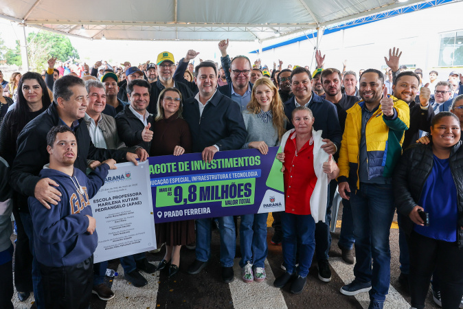 Governador entrega nova APAE e anuncia mais R$ 8 milhões para Prado Ferreira