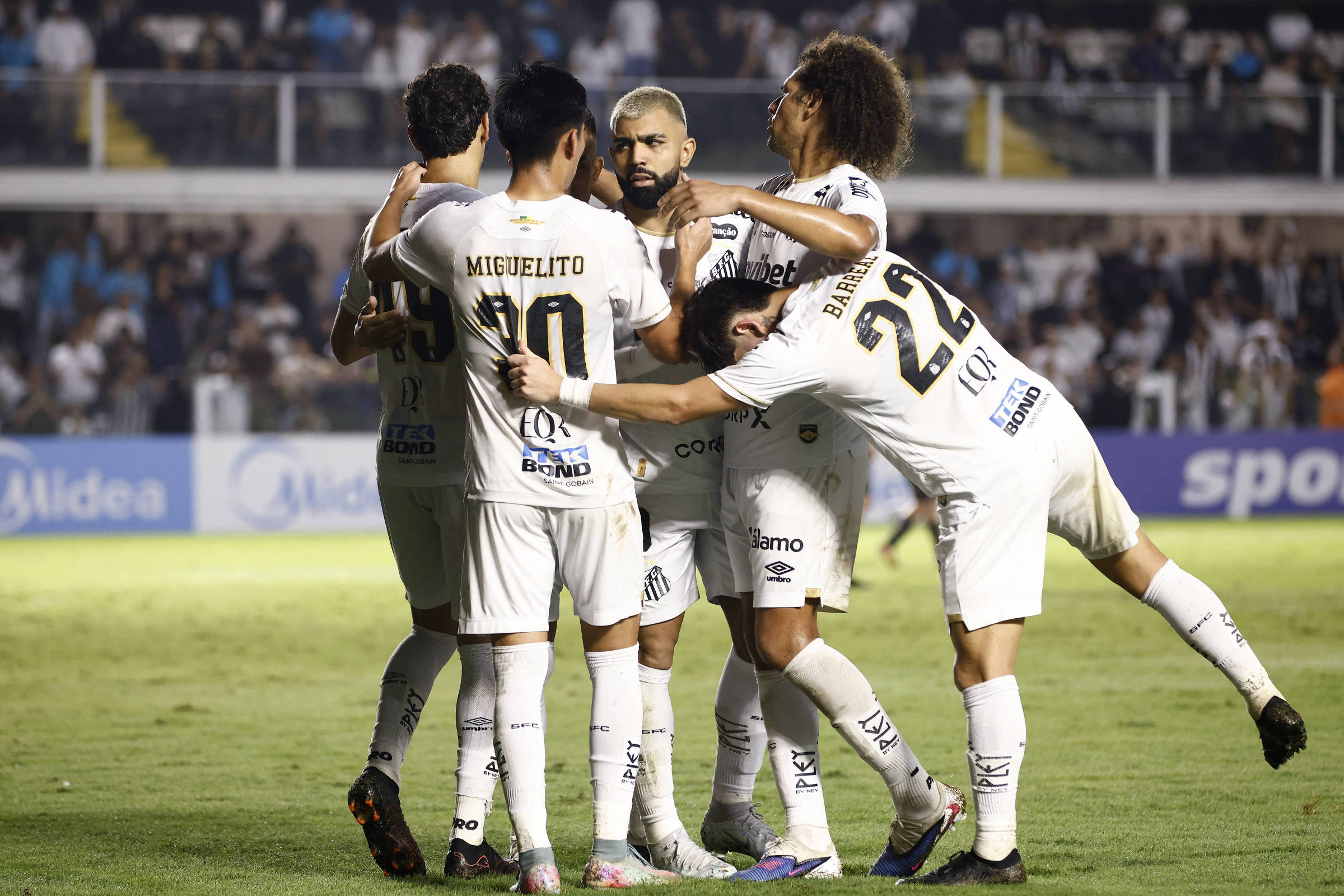 Sem Neymar, Santos vence o Cuenca e avança na Copa Sul-Americana