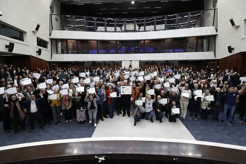 Igreja Católica do Paraná recebe homenagem da Assembleia Legislativa do Estado