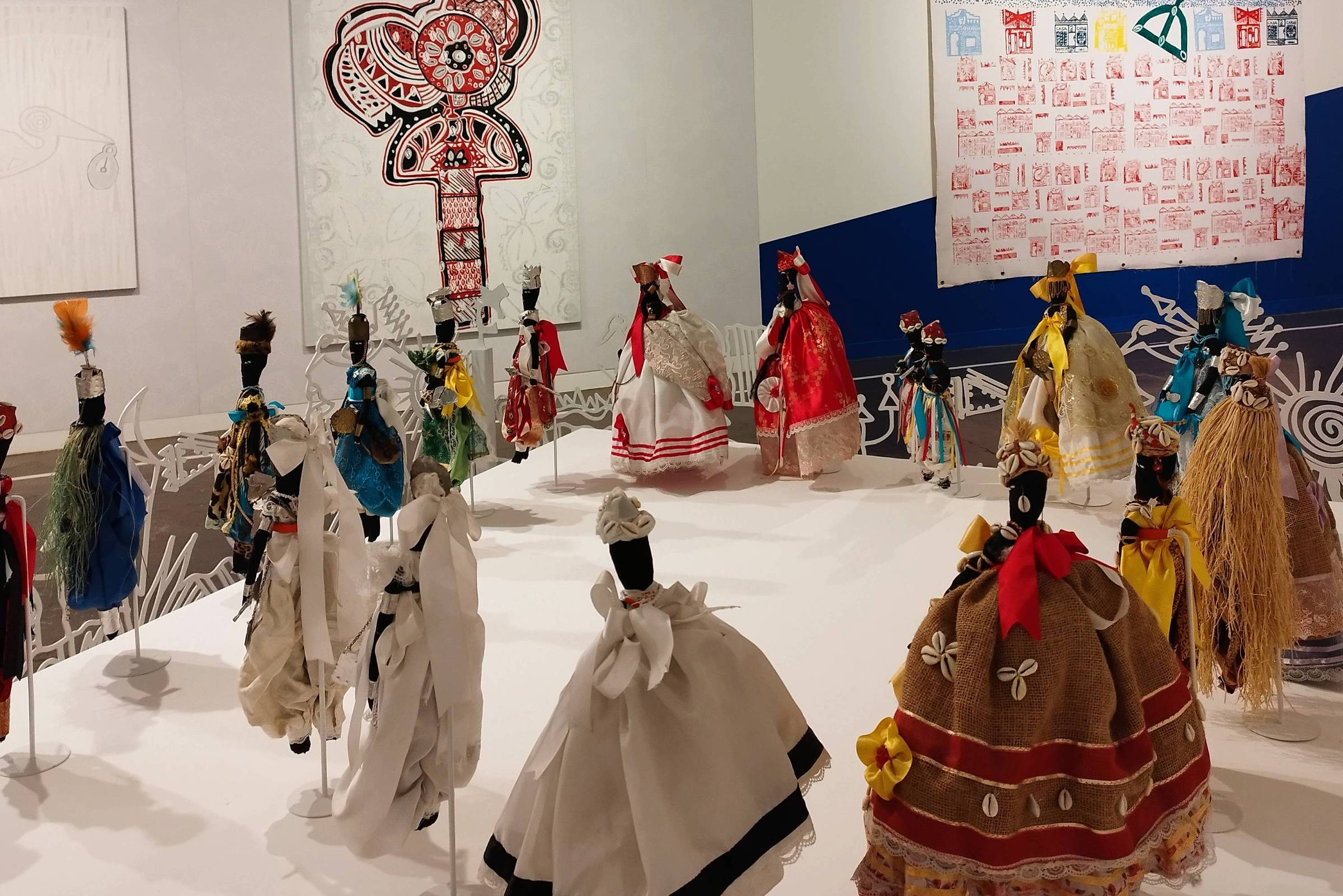 Exposição celebra legado de Emanoel Araujo no Museu Afro Brasil