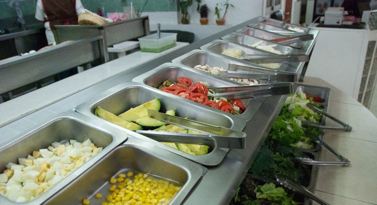 Alimentos contaminados matam 1,5 milhão por ano, alerta OMS