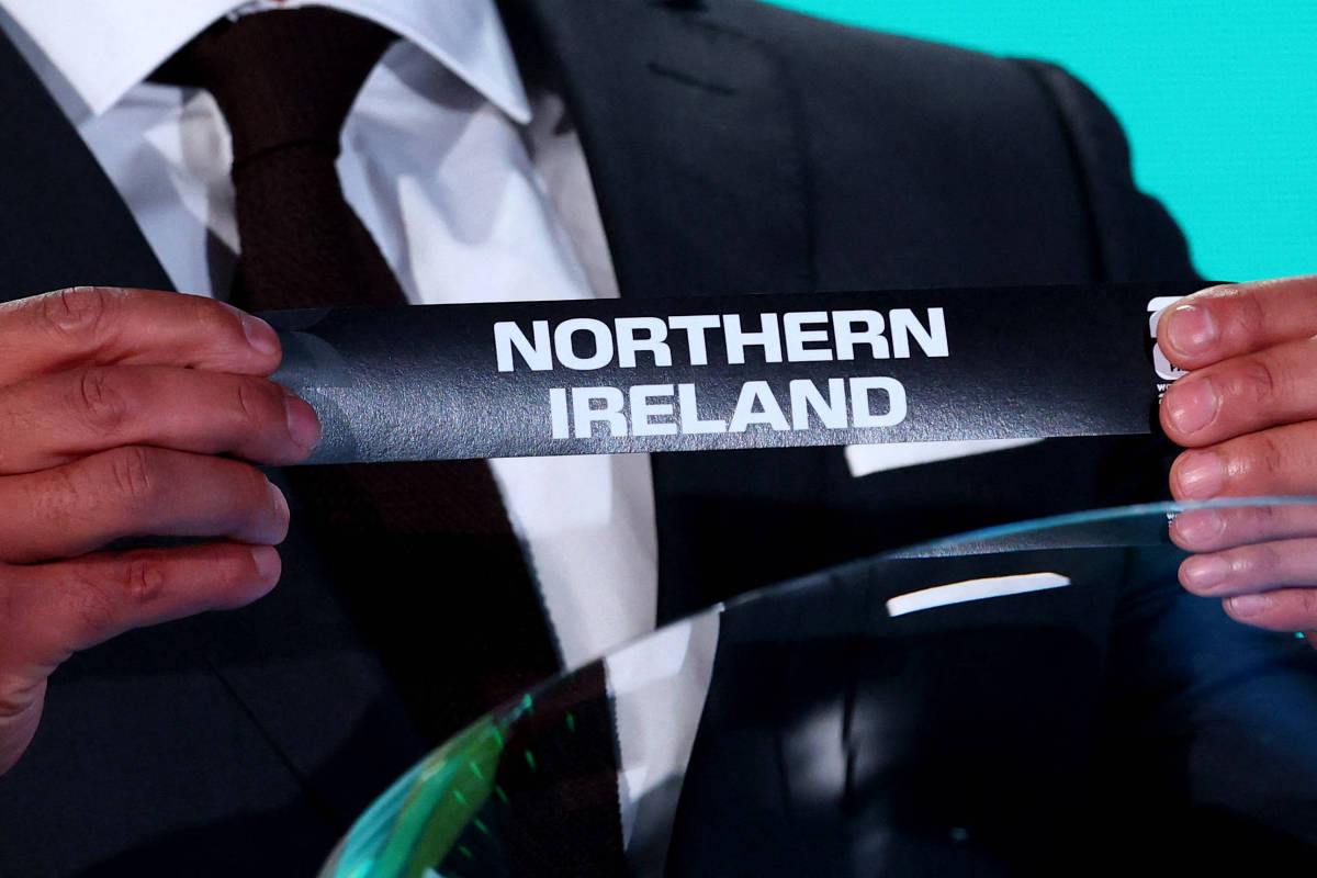 Irlanda do Norte, que não vai a uma Copa há 40 anos, ainda molda regras do futebol