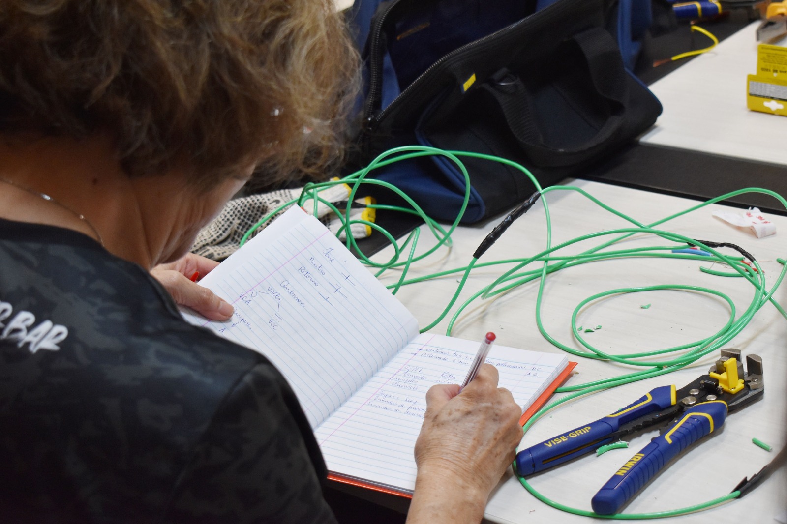 Prefeitura abre inscrições para curso gratuito de Eletricidade Básica Residencial