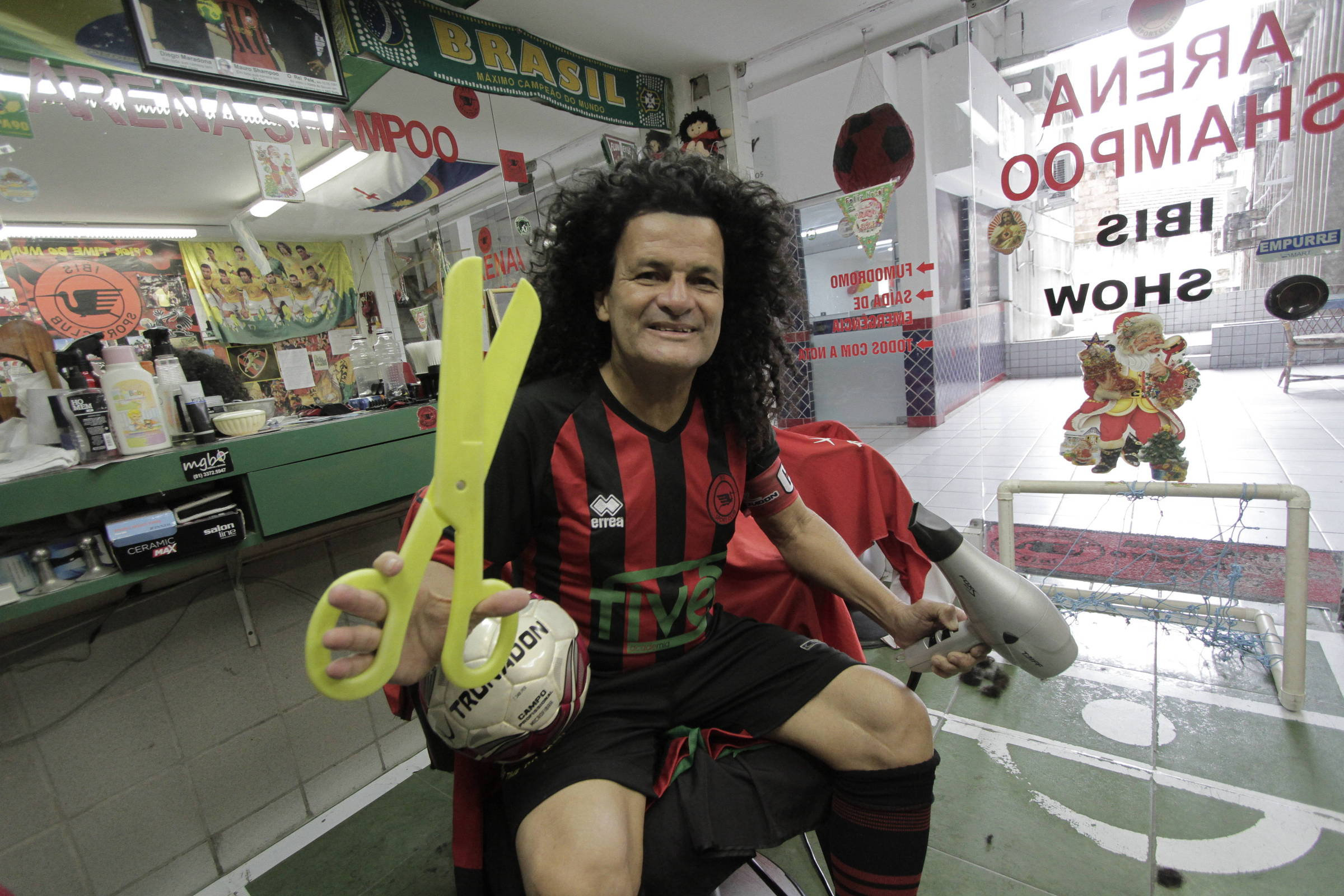 De Mauro Shampoo a Pelé, futebol rende boas histórias; veja lista de filmes e séries