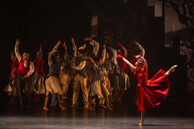 Balé "GiselleS" encerra temporada no Teatro Guaíra com mais de 11 mil espectadores