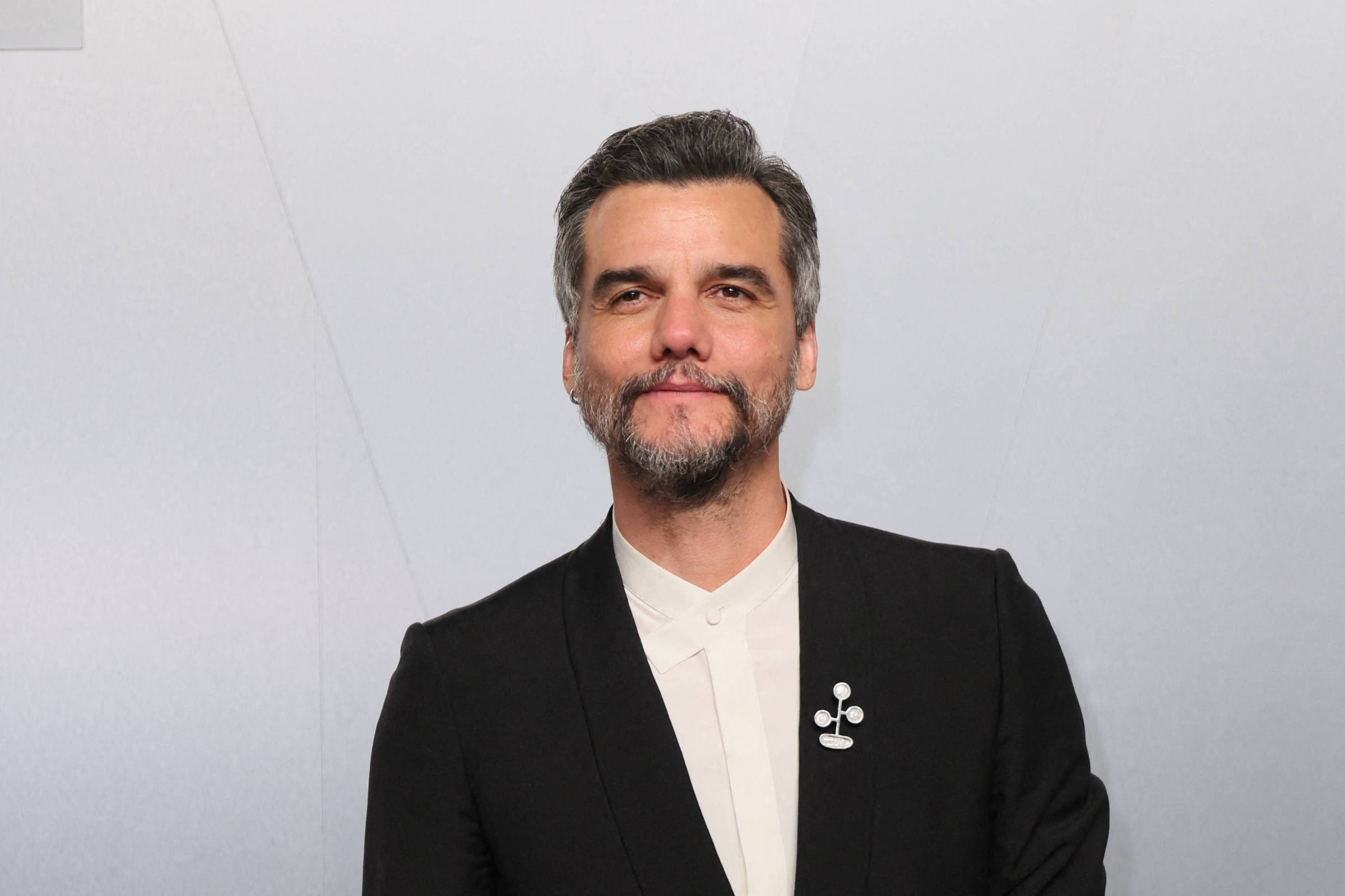 Jornalista, cantor e faixa marrom de jiu-jítsu: curiosidades sobre Wagner Moura, que faz 50 anos
