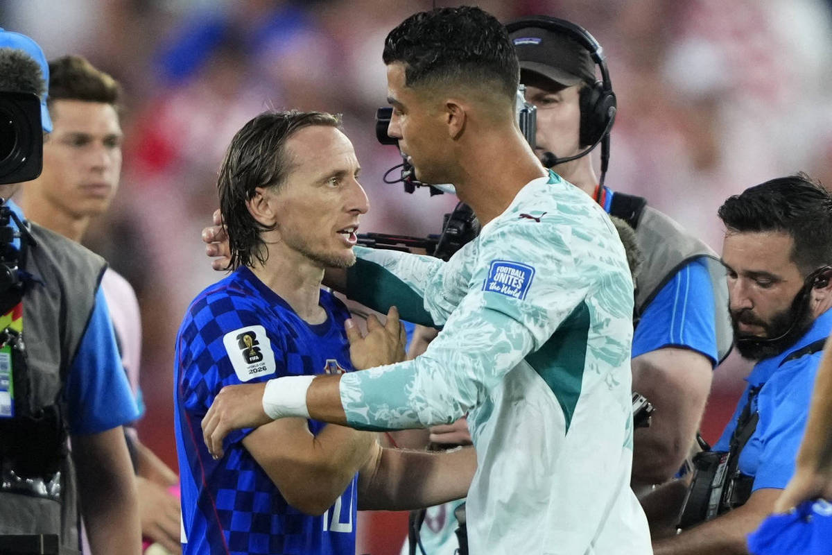 Resumo do dia: CR7 marca e Portugal elimina Croácia da Copa; Espanha passeia contra Áustria